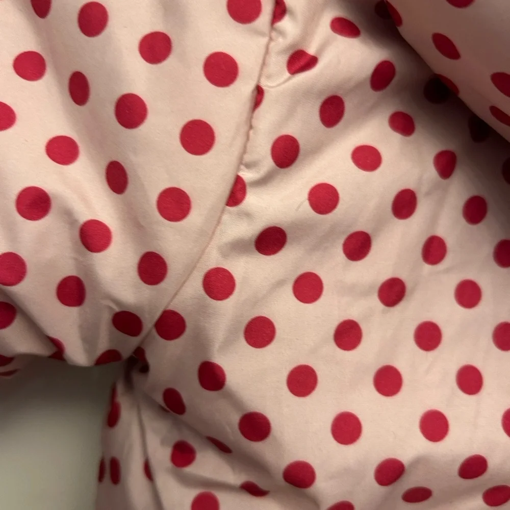 Baby Gap 3-6 mos kimono hood jacket. Off white/hot pink polka dot. Fleece lined